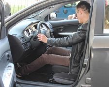 За пенсией в Украину: наглый таксист привел соцсети в ярость