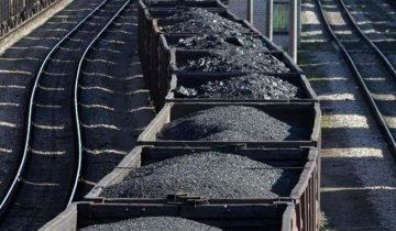 З Донбасу щодня вивозять тисячі тон вугілля - свідок