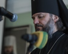 Другий пішов: двері України зачинилися перед духовним носом іще одного московського попа
