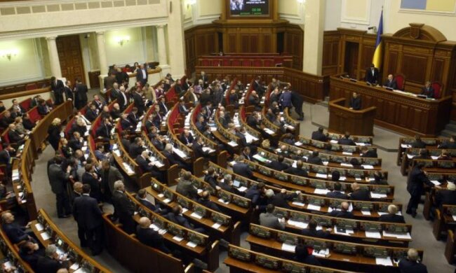 Как черт ладана: политолог рассказал о самом большом страхе политиков