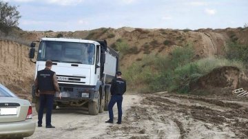Прикрыли лавочку: в Одессе прекратили незаконную добычу песка