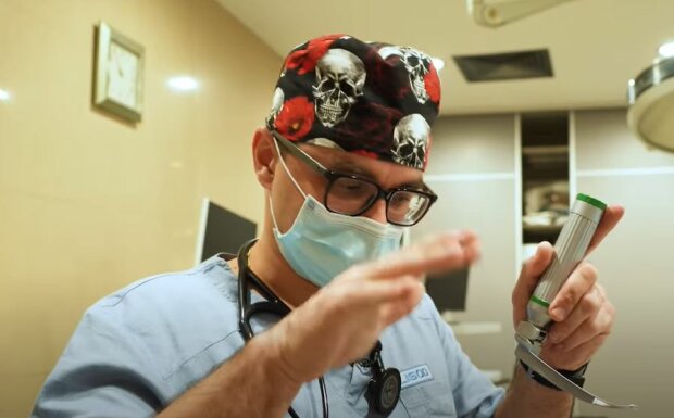 Анестезиолог Владимир, скриншот: YouTube