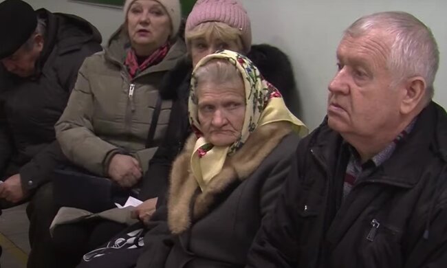 Пенсіонери. Фото: скрін youtube