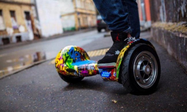 Хакери навчилися зламувати гіроскутери