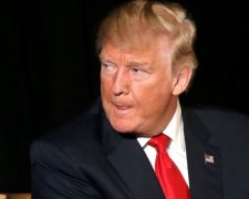 ЗМІ: Трамп підтвердив авіаудар по базі в Сирії