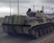 Кремль ввів бронетехніку у бунтівні райони Дагестану