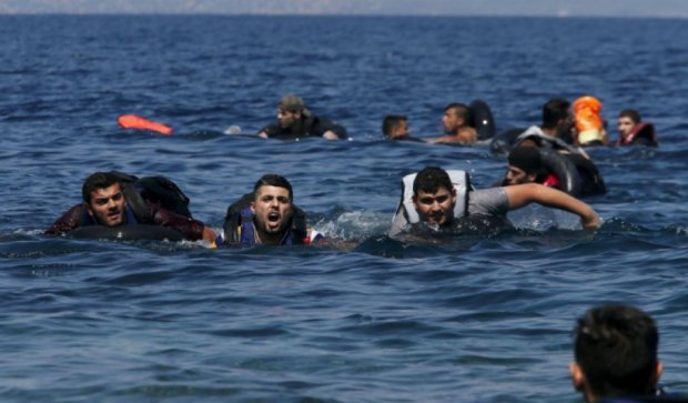 В греческих водах затонула лодка с мигрантами: погибли дети