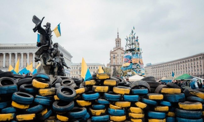 Кому найменше довіряють українці: соцопитування