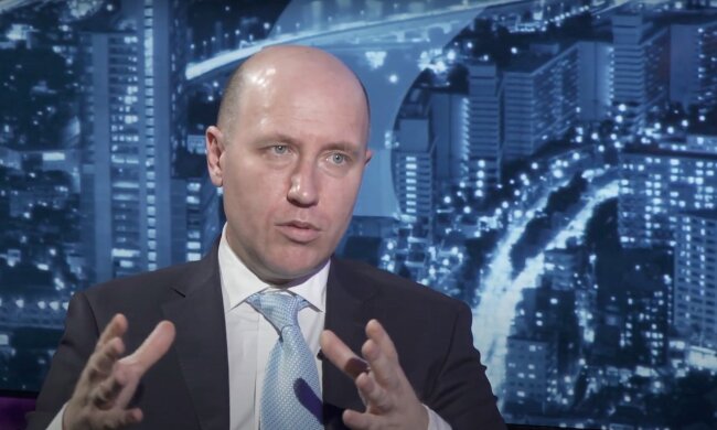 Руслин Бизяев, скриншот видео