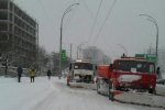 У Києві "королева парковки" придавила дідуся: фото