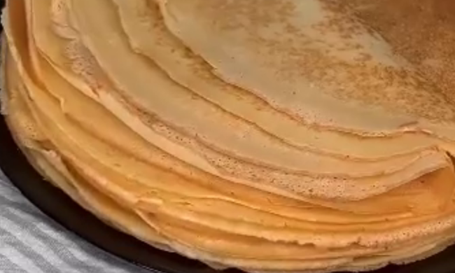 Млинці, Масляна, кадр з відео