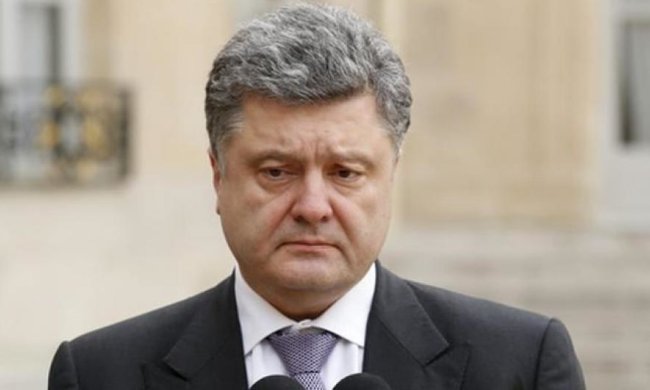 Порошенко хочет распускать органы местного самоуправления