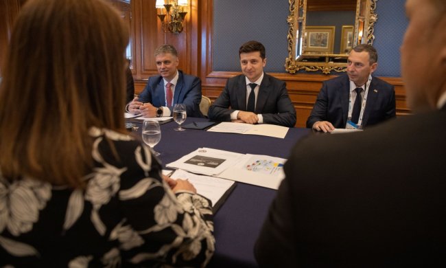 У Зеленского объяснили истерику Порошенко с Майданом: "Совсем за д*билов считаете?"