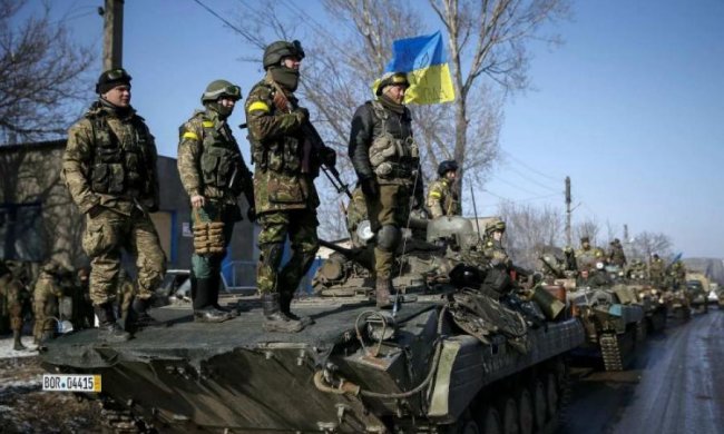 Сутки в ООС: боевики поливали огнем позиции украинских военных, есть раненные
