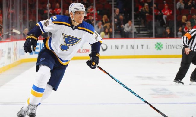 НХЛ: Сент-Луис продлил контракт с хоккеистом украинского происхождения