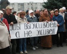 Тримайтеся там: росіянам урізали прожитковий мінімум