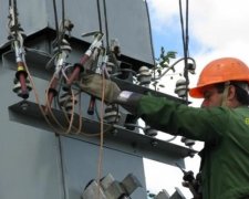 Уряд продовжив на місяць надзвичайні заходи в енергетиці
