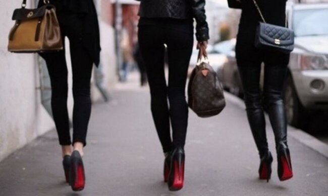 Пісню про лабутени переспівали українською (відео)