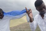 Нигериец из Луганска спел о любви к Украине (видео)