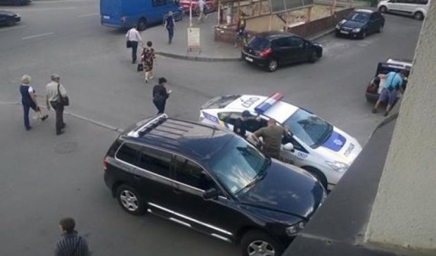 "Герой парковки" заблокував автовокзал у Києві