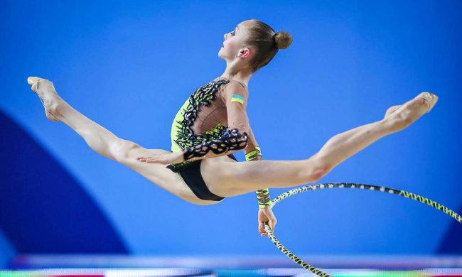 Украинская красавица стала лучшей на отборе ЧМ по гимнастике