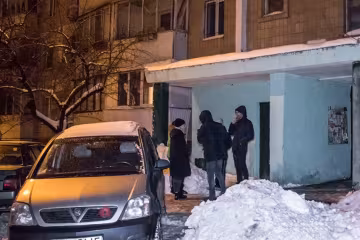 Під'їзд хрущовки, скріншот: YouTube