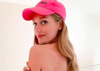 Кристина Асмус, instagram.com/asmuskristina/