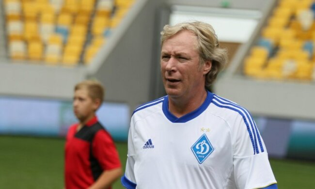 Михайличенко собрался бросить "Динамо": что ответил Суркис