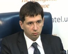 Санкции действуют: золотовалютные резервы России на грани