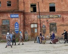 Соцмережі валялися в істериці, поки божевільні росіяни знову "брали Берлін": фото