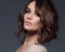 Эпатажная Алена Водонаева поделилась снимком в купальнике