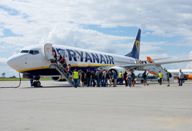 Пасажирка Ryanair опинилася в Києві і отетеріла: "Я в Іспанію летіла..."