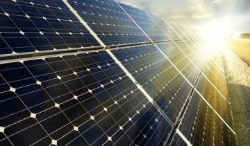 В Україні з'явилася школа на сонячних батареях