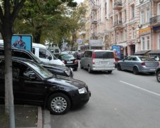 Как месяц без парковщиков повлиял на бюджет Киева