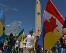 Українці у Канаді