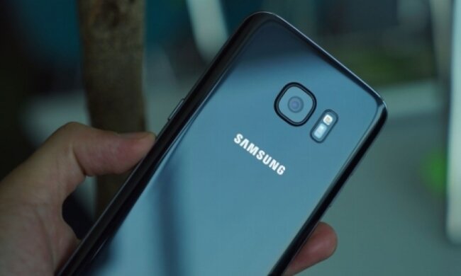 Смартфон у стилі Бетмена став рекордсменом 