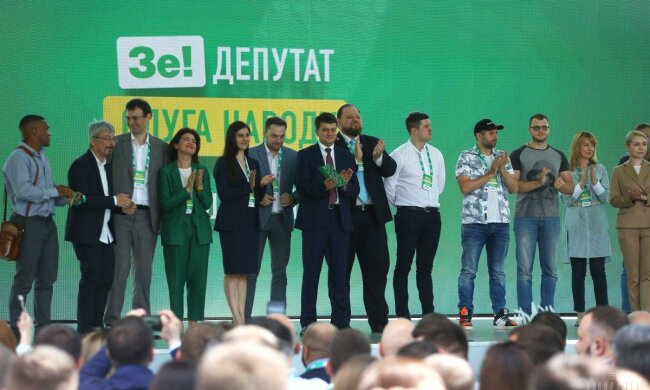 "Слугу народа" Зеленского внезапно покинул ключевой игрок: ему нашли замену в "Квартале 95"