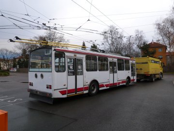 П'яний водій тролейбуса жахливо розлютив українських копів