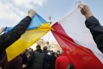 Украинцы из Польшы перевели на родину миллиард евро