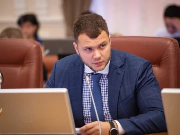 Криклий выдал "поезд смерти" за хорошую новость: подробности скандала всеукраинского уровня