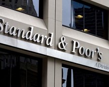 Standard&Poor's ухудшило прогноз по ЕС