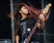 Юний син басиста з Metallica рве стадіони у складі Korn