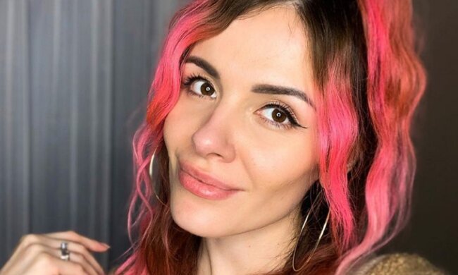 Певица Mamarika рассказала, как рожала сына: "Ежик в тумане"