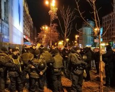 Протест С14 у Києві біля будинку профспілок