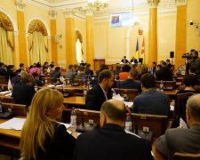 Одеські чинуші влаштували комуністичний шабаш