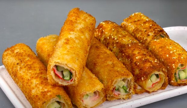 Салат с крабовыми палочками - Простые и вкусные рецепты от компании «Тау-Март»