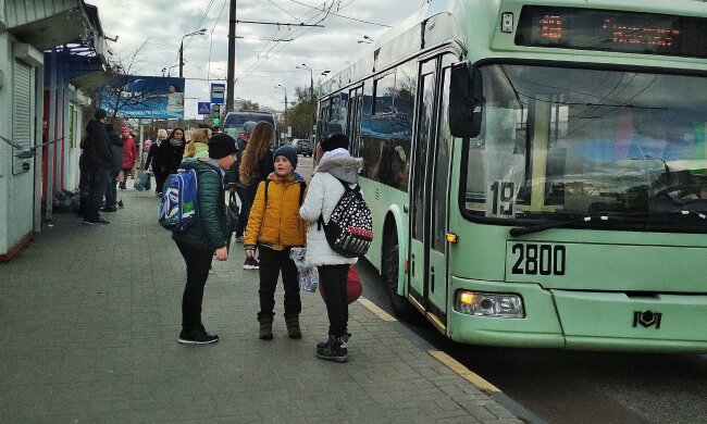 Школьники, TUT.by