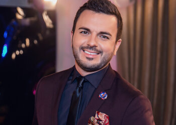 ведущий "Холостяка" Григорий Решетник, фото: СТБ