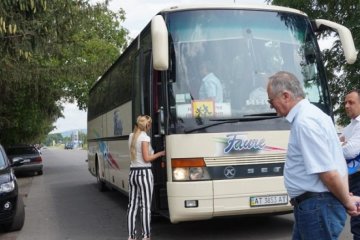 Дети участников АТО поехали на реабилитацию в Литву