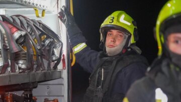 Пожежа в Одесі після ворожої атаки